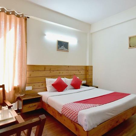 Oyo 13741 Rockwood Bnb Manali  Exterior photo
